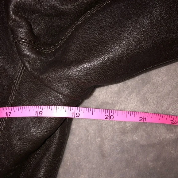 Danier Dark Brown Leather Women’s Jacket - Picture 11 of 17